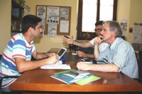 IU critica la "nula apuesta" de Espadas por la economía social y su "entreguismo" a las grandes empresas