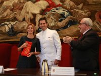 La ministra de Defensa, madrina del Máster Oficial de Derecho Militar, impartido por la UCAM