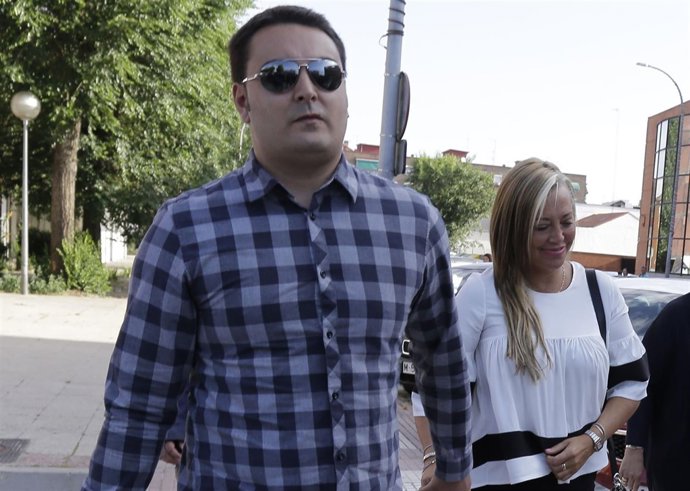 MIGUEL MARCOS Y BELÉN ESTEBAN