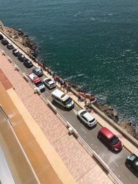 Rescatan a un hombre inconsciente tras despeñarse al mar desde el Faro de Cullera