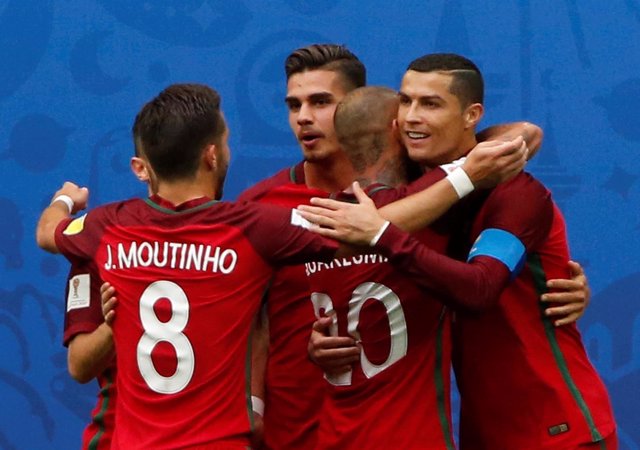 La selección de Portugal se mete en semifinales de la Confederaciones