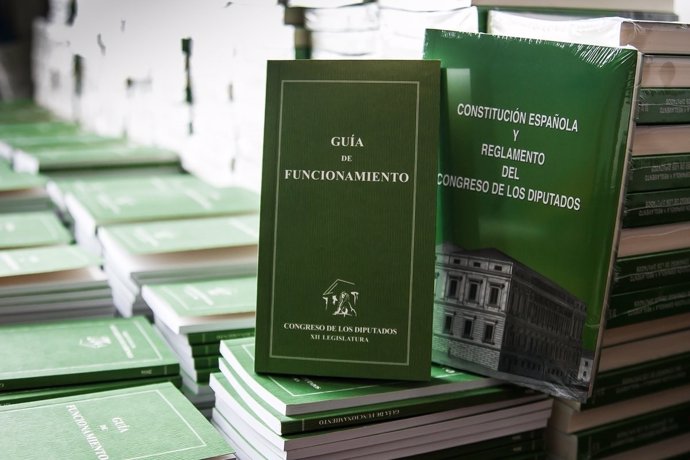 Reglamento del Congreso y Constitución 