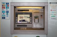 Detenido un hombre por robar una tarjeta de crédito a una turista en Gran Canaria y gastar 2.700 euros