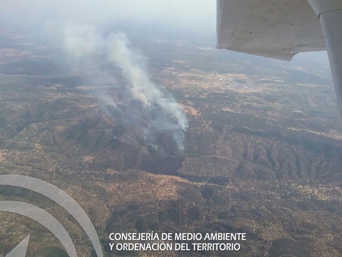 Incendio en la Sierra Norte de Sevilla