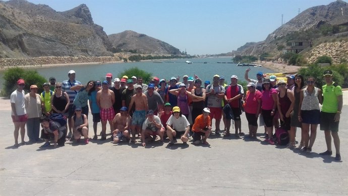 El piragüismo adaptado ha atraído a más de 130 personas de ocho municipios.