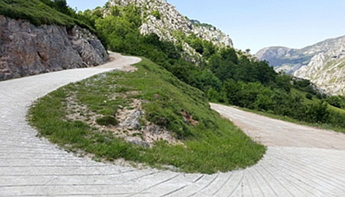 Nota Prensa Y Foto Obras Pistas Pn Picos Europa