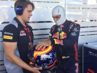 Sainz: "Han sido cuatro puntos muy valiosos, sobre todo en un fin de semana complicado"