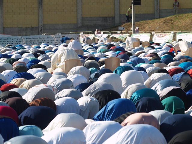 Los musulmanes de Ceuta piden que el final de Ramadán sea festivo laboral       