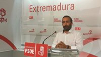 El PSOE dice que Vara anunciará "nuevas medidas de calado" para colectivos en el Debate sobre el Estado de la Región