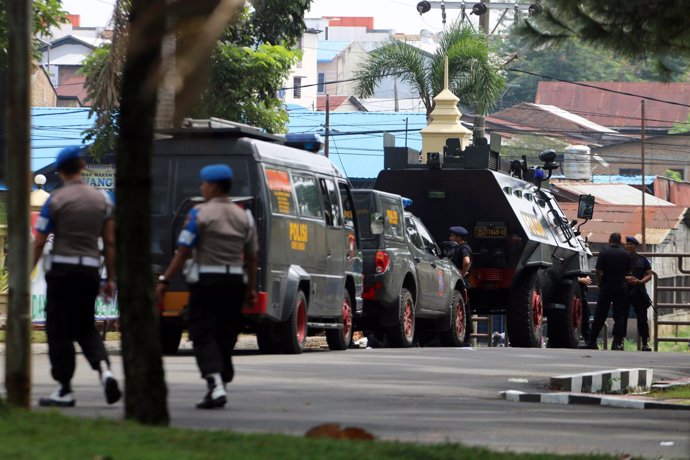 Policía en Medan tras el apuñalamiento de un agente