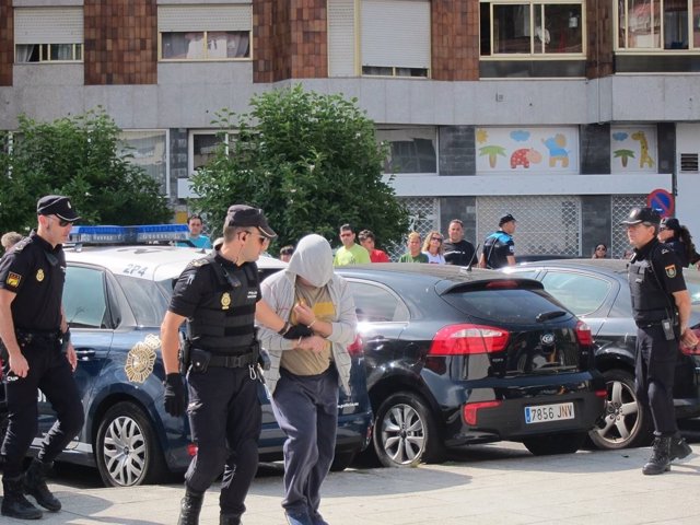 Prisión para el hombre que mató a un joven en una playa de Redondela