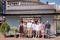 PalmActiva reutiliza un quiosco para que emprendedores y empresas muestren sus productos