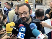 La CUP se ofrece a entrar en el Govern para firmar la compra de urnas 