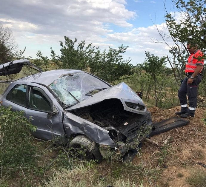 Imagen del vehículo accidentado en Fitero