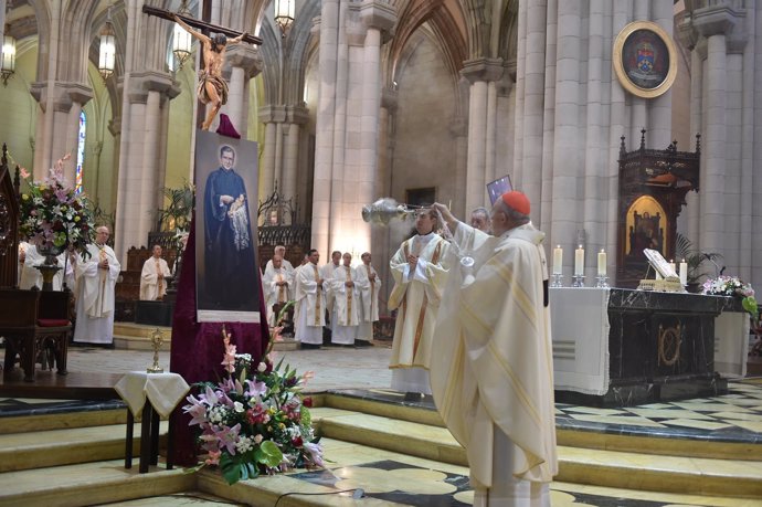 El cardenal Osoro en la fiesta lirúrgica por el fundador del Opus Dei