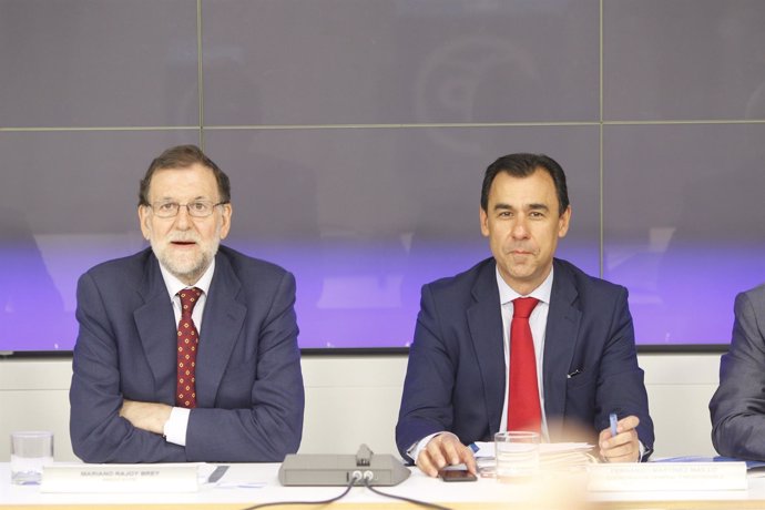 Fernando Martínez Maillo y Rajoy en la reunión del Comité Ejecutivo del PP