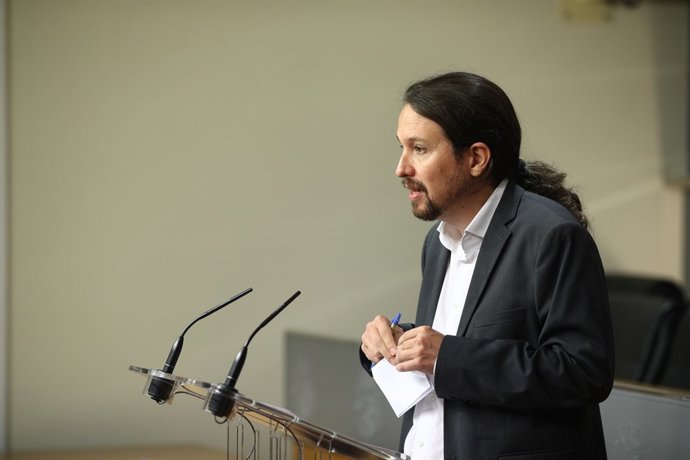 Roda de premsa de Pablo Iglesias després de reunir-se amb Pedro Sánchez