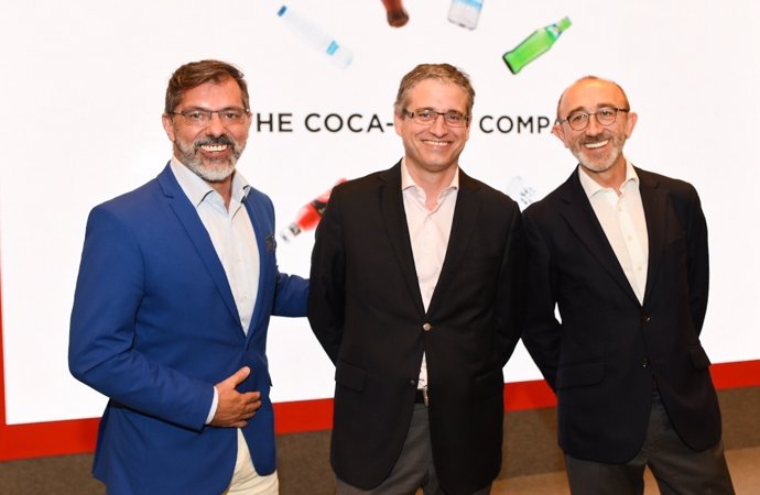 Rafael Urrialde, Pelayo Bezanilla y Juan José Litrán (Coca-Cola Iberia)