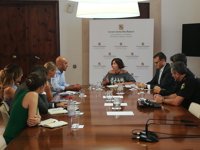 El Govern insta a la Delegación de Gobierno a mejorar los controles de acceso al aeropuerto con refuerzos suficientes