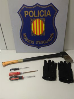 Eines intervingudes a un lladre de cases a Montseny