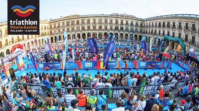 Triathlon de Vitoria cardioprotege a sus participantes con desfibriladores 