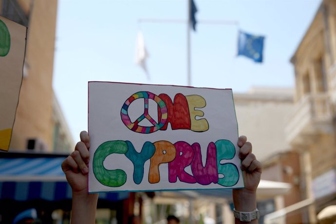 Manifestación en favor de un Chipre unido