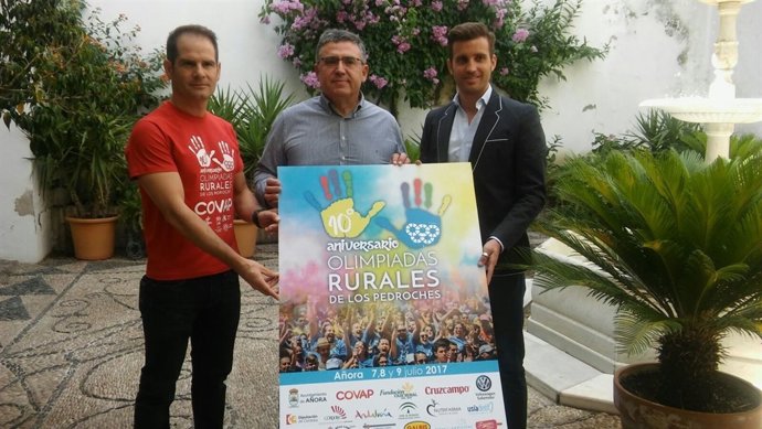 Torralbo (dcha.) durante la presentación de las olimpiadas