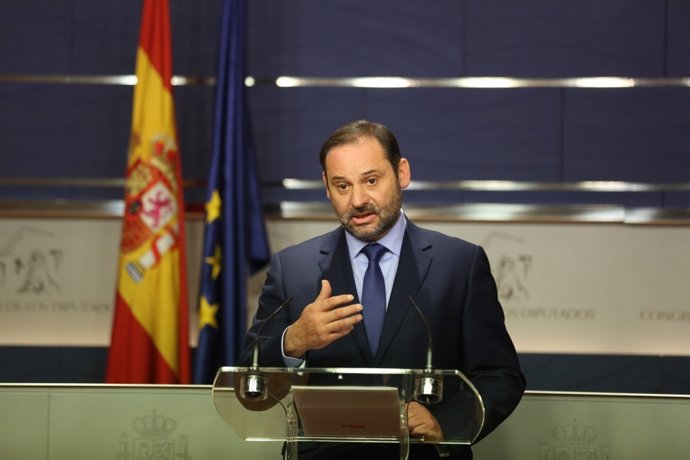 Rueda de prensa de José Luis Ábalos en el Congreso