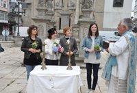 El BNG conmemora el Día del Orgullo con la recreación de la primera boda entre mujeres