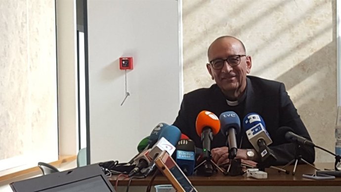 Omella abans de ser creat cardenal