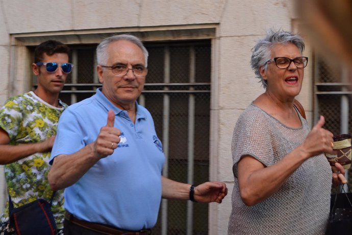 Los padres del diputado Álvaro Gijón, tras declarar por el Caso ORA