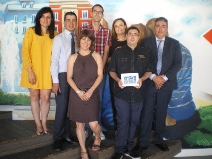Fotonoticia. Carrefour Galardonada En Los 'Premios Afanias Comprometidos' Por Su