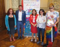 El Día del Orgullo LGBTi en Valladolid, marcado por la protesta de una de las asociaciones