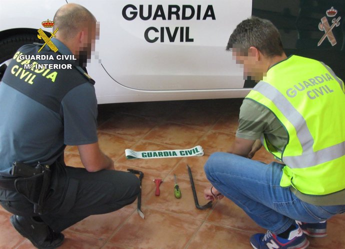 La Guardia Civil Detiene A Los Cinco Integrantes De Un Grupo Delictivo Dedicado 