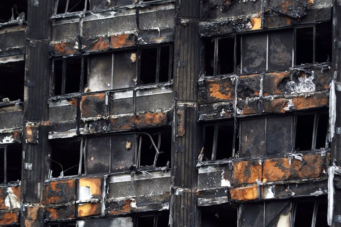 Daños en la Torre Grenfell de Londres