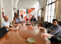 Ciudadanos mantiene una reunión "positiva" con la plataforma 'Stop Impuesto de Sucesiones'