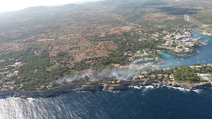 Fuego en Porto Cristo