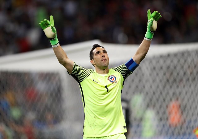 Claudio Bravo, héroe de Chile en la Copa Confederaciones