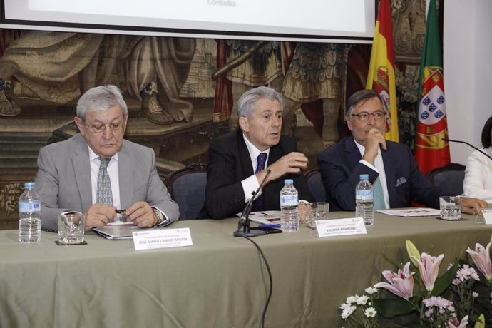 Economistas de España y Portugal