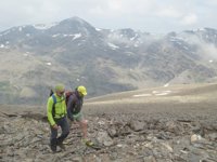 Sierra Nevada estrena el programa de senderismo con el trekking de las Altas Cumbres