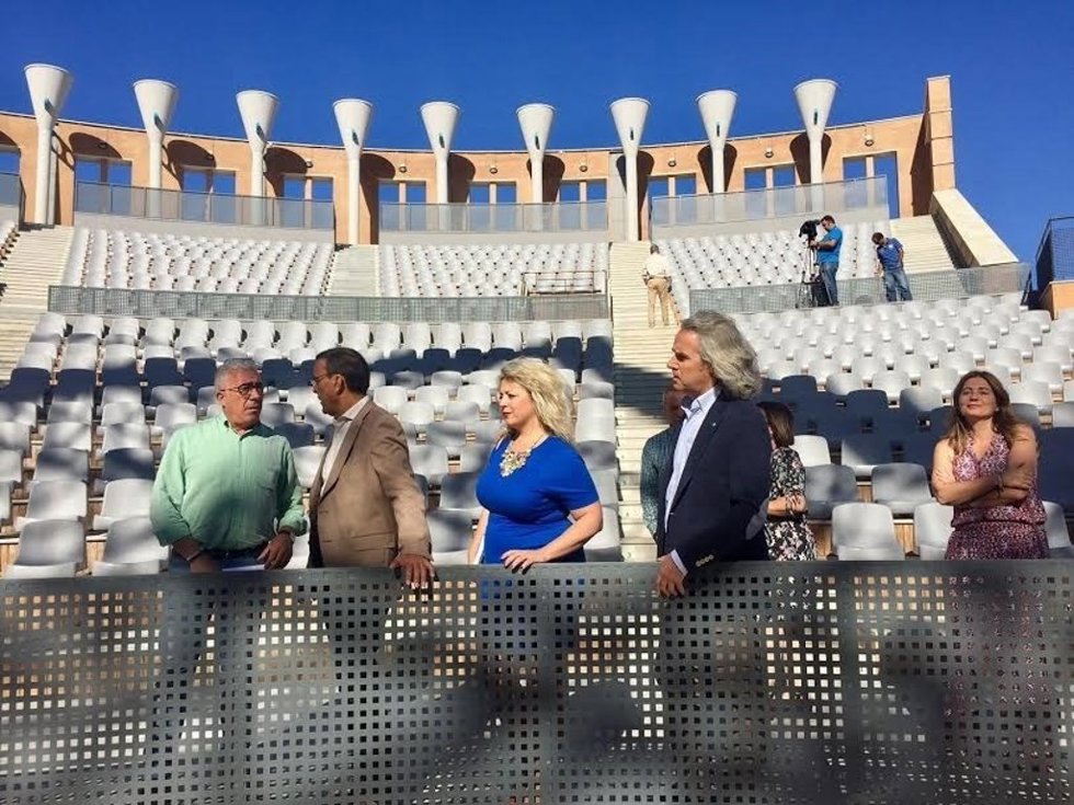 El presidente de la Diputación de Huelva, Ignacio Caraballo, visita el Foro.