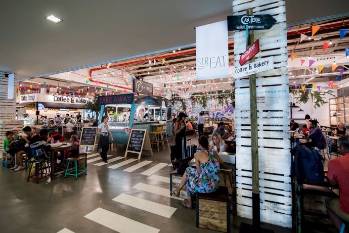 El establecimiento StrEat en Ibiza cuenta con cuatro espacios gastronómicos 
