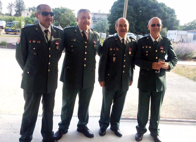 Cuatro Guardias Civiles De Murcia, Condecorados En Francia