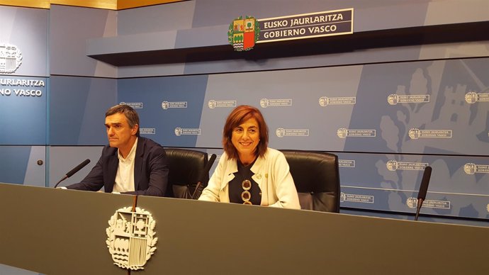 Jonan Fernández y Cristina Uriarte