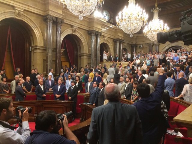 El Parlament declara nulos juicios franquista