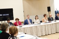 Los Reyes se reúnen con el consejo asesor de la Fundación Princesa de Girona
