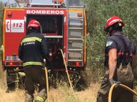 Los bomberos del Aljarafe ven "un paso adelante" la doble salida pero insisten con las plazas pendientes