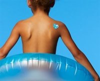 Un autobús conciencia en Getxo contra el cáncer de piel