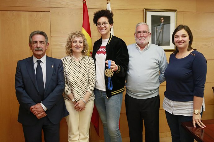 El Gobierno felicita a Laura Nicholls