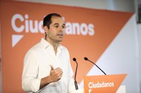 Aguado: "Una foto me la hago con el Cholo, que le tengo buena estima; pero hacerla con Cifuentes no me aporta mucho"